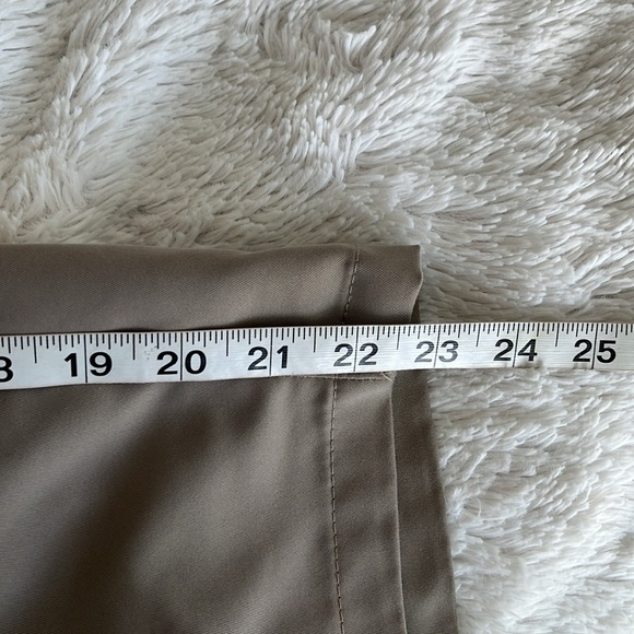 Greg Norman Men’s Cargo Shorts - Picture 9 of 9